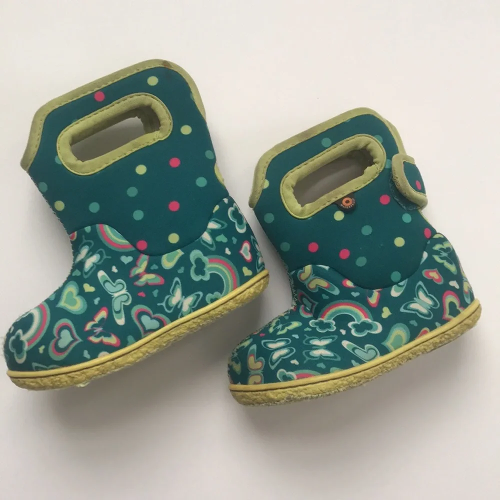 Baby Bogs Rainbow Boots (size 5)